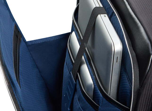 Poche avant facile d'accès