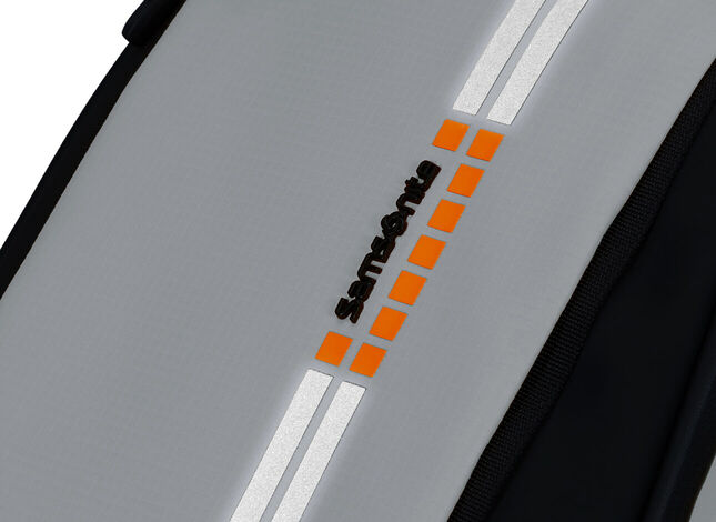 Détails réfléchissants