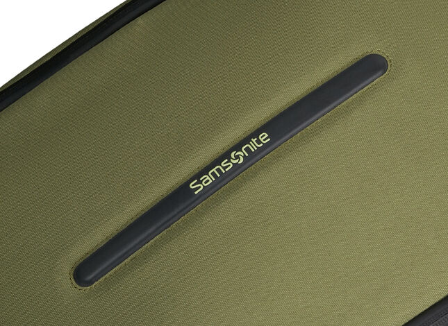 Détails réfléchissants